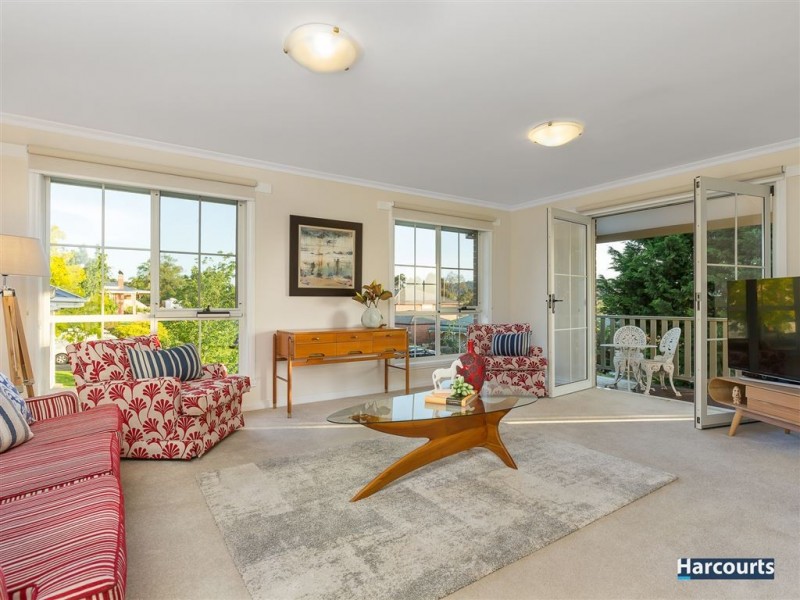 13 Grand Valley Terrace, Lysterfield VIC 3156