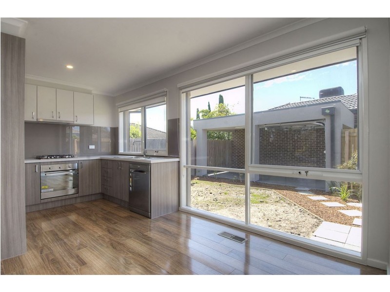 1,2/17 Lambourne Avenue, Rowville VIC 3178