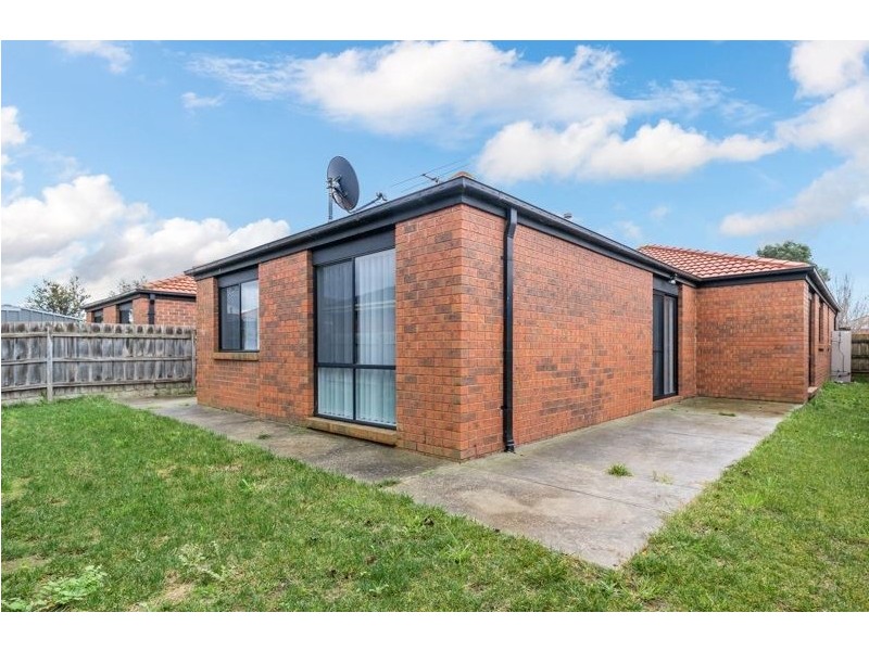 11A Dunlavin Way, Cranbourne East VIC 3977