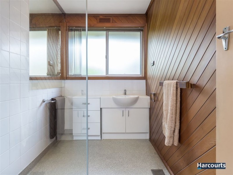 20 Police Road, Rowville VIC 3178