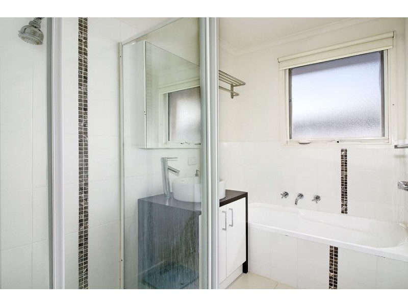 9 Kedleston Way, Rowville VIC 3178
