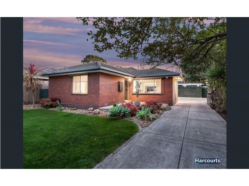 22 Glenfern Road, Ferntree Gully VIC 3156