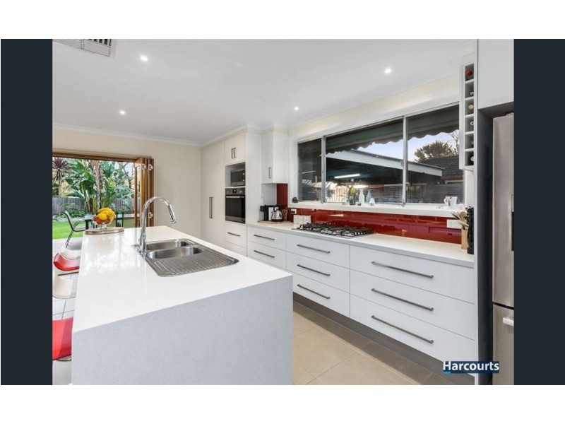 22 Glenfern Road, Ferntree Gully VIC 3156