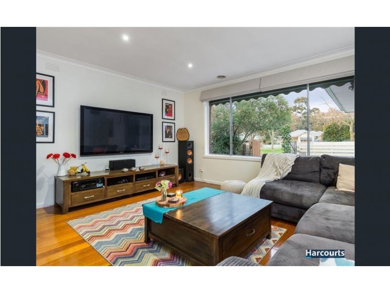 22 Glenfern Road, Ferntree Gully VIC 3156