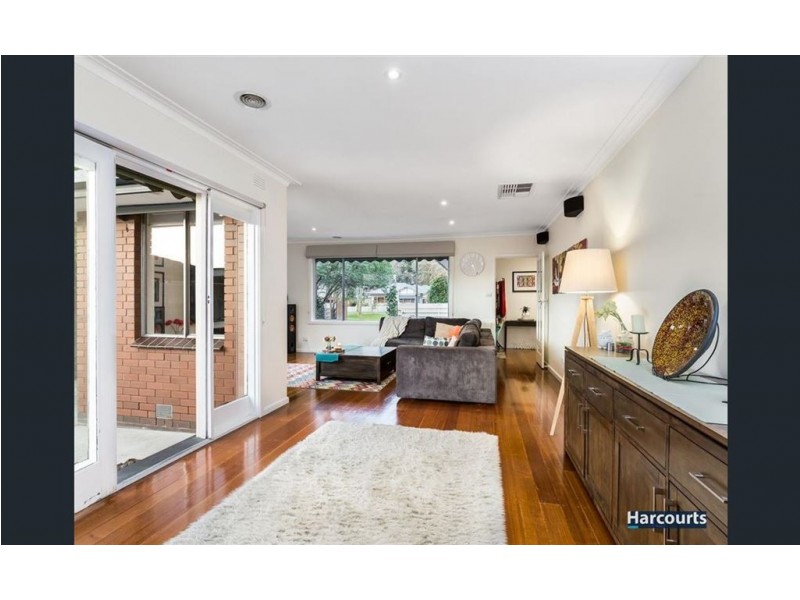 22 Glenfern Road, Ferntree Gully VIC 3156