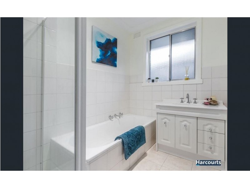 22 Glenfern Road, Ferntree Gully VIC 3156