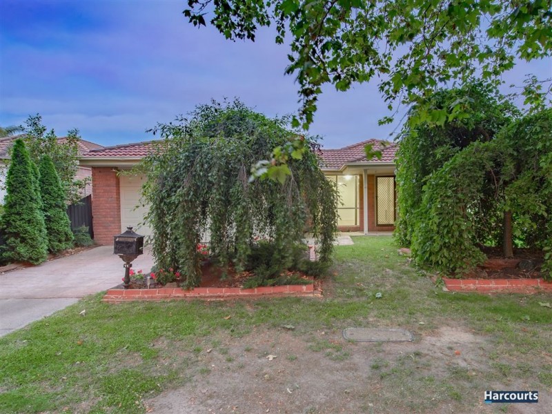 11 Tetoora Close, Rowville VIC 3178