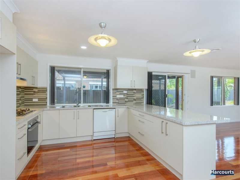 11 Tetoora Close, Rowville VIC 3178