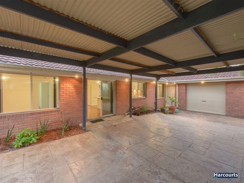 11 Tetoora Close, Rowville VIC 3178