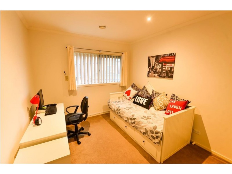 6 Treerise Boulevard, Ferntree Gully VIC 3156