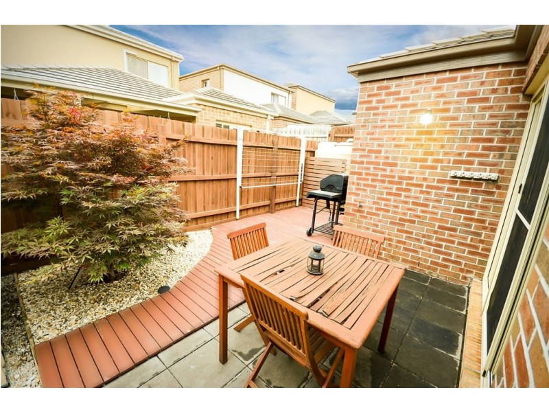 6 Treerise Boulevard, Ferntree Gully VIC 3156