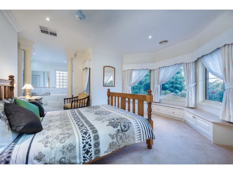 69C Ebeli Close, Narre Warren North VIC 3804