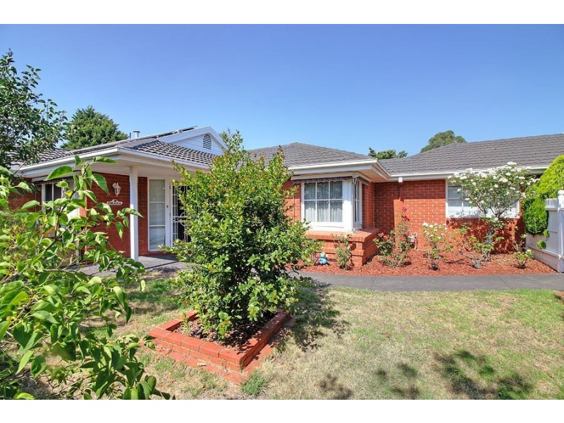 15 Pitfield Crescent, Rowville VIC 3178