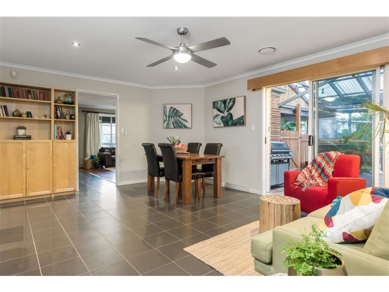 17 Sunshine Street, Rowville VIC 3178