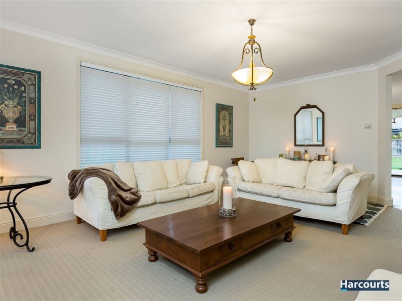 31 Jubilee Drive, Rowville VIC 3178