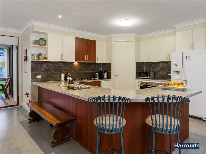 31 Jubilee Drive, Rowville VIC 3178