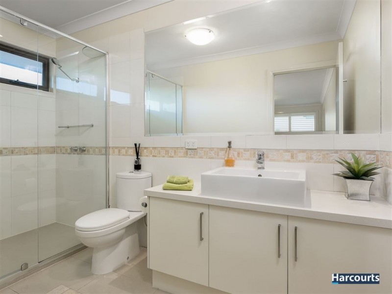31 Jubilee Drive, Rowville VIC 3178