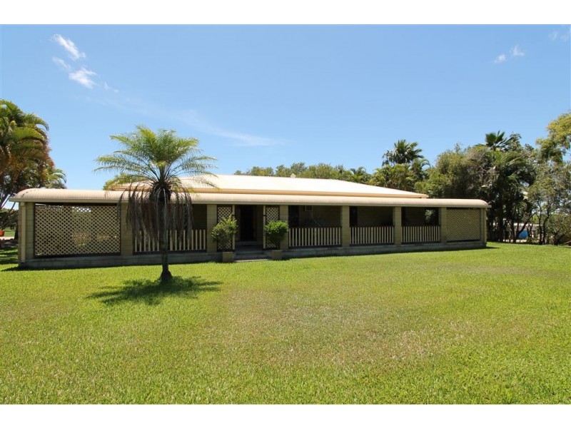 6 Etna Rd, Mount Kelly QLD 4807