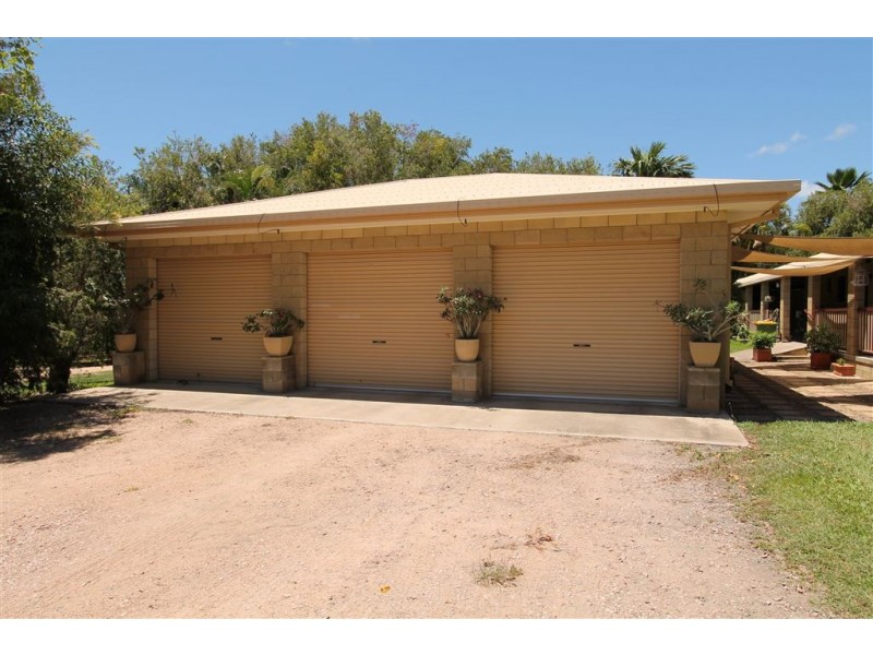 6 Etna Rd, Mount Kelly QLD 4807