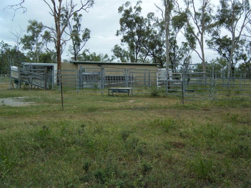 124 Booth Road, Oak Valley QLD 4811