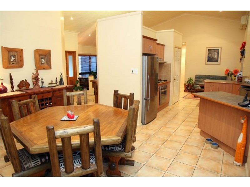 24 La Trobe Close, Douglas QLD 4814