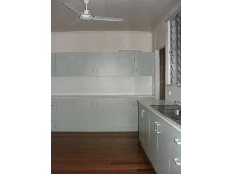 25 Dennis Street, Ayr QLD 4807