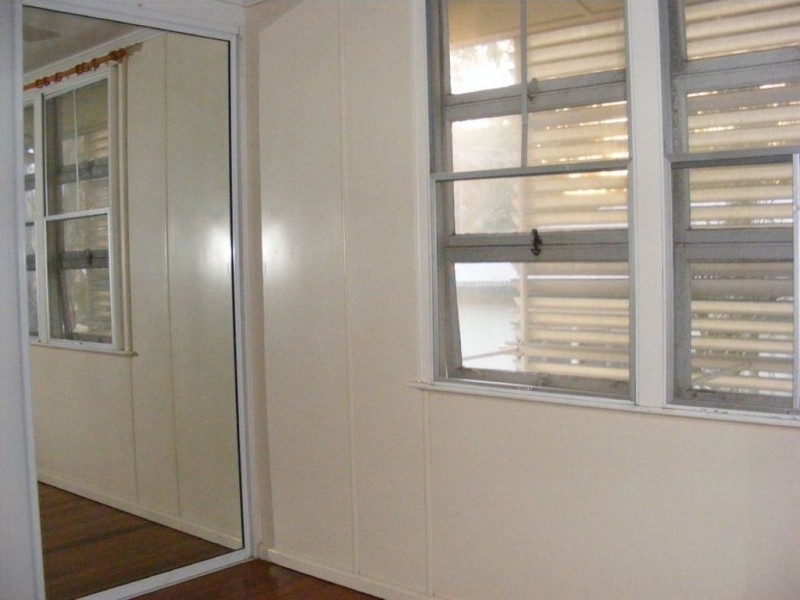 25 Dennis Street, Ayr QLD 4807