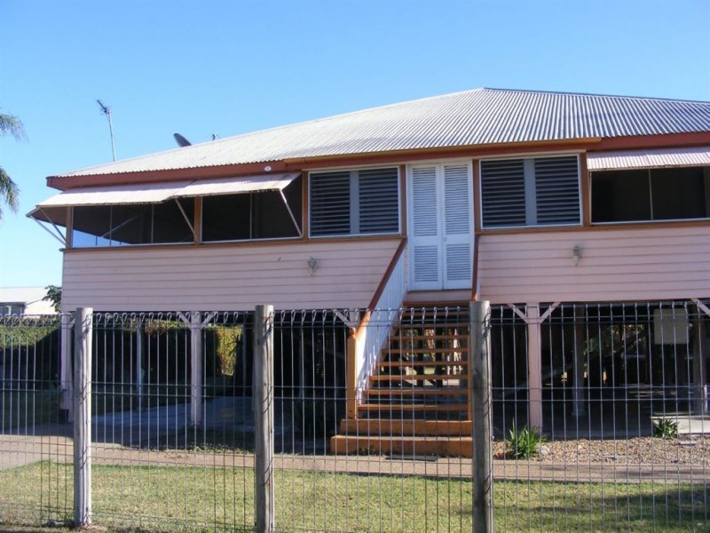 6 Fifth Street, Home Hill QLD 4806
