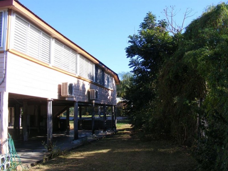 6 Fifth Street, Home Hill QLD 4806