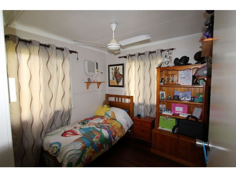 5 Catherine Street, Ayr QLD 4807