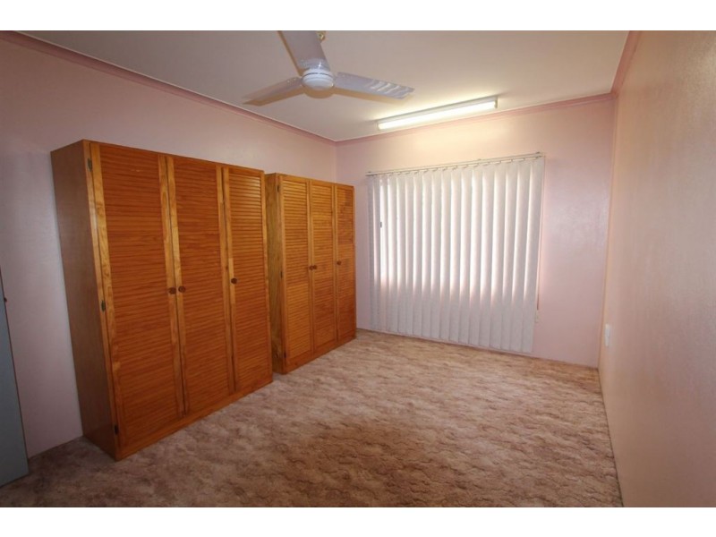 9 Hayes Street, Ayr QLD 4807