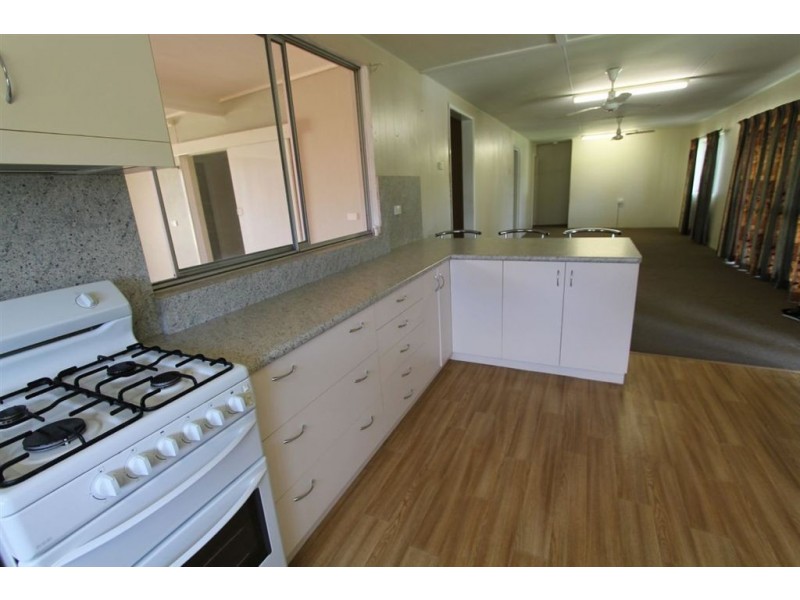 452 Beach Road, Ayr QLD 4807