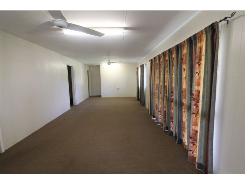 452 Beach Road, Ayr QLD 4807