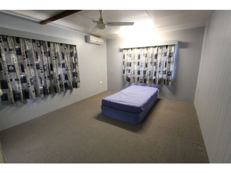 452 Beach Road, Ayr QLD 4807