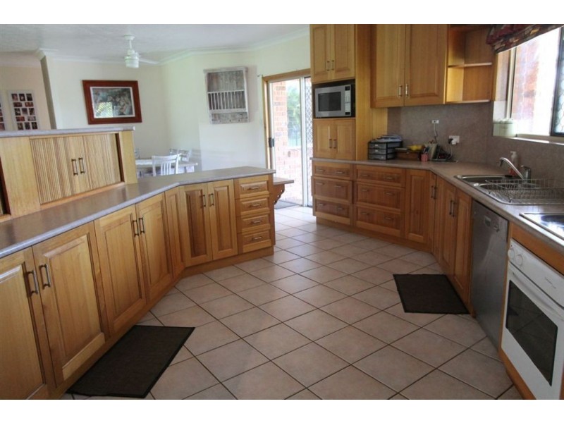 18 Ida Court, Ayr QLD 4807