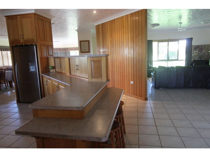 18 Ida Court, Ayr QLD 4807