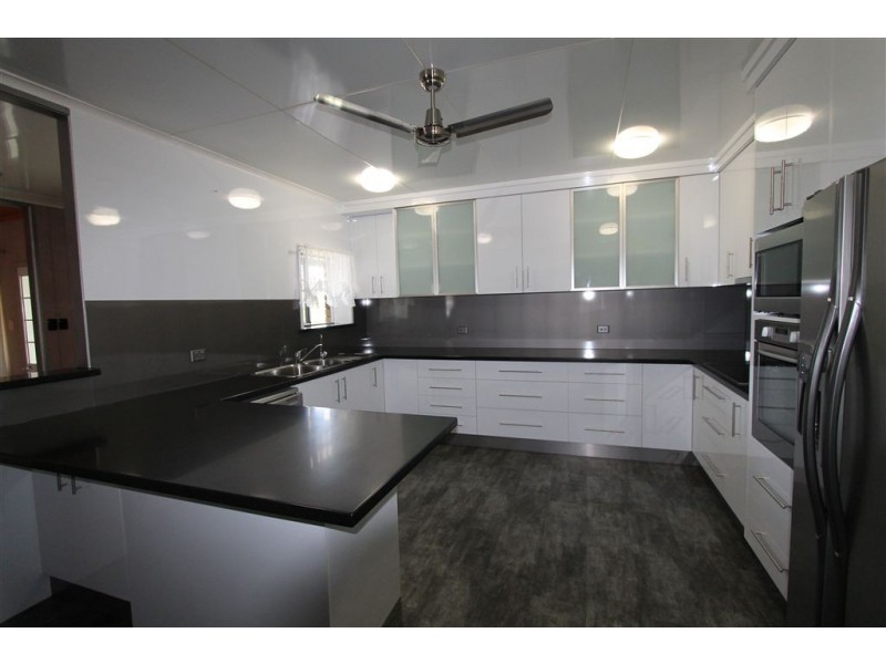 108 First Street, Home Hill QLD 4806