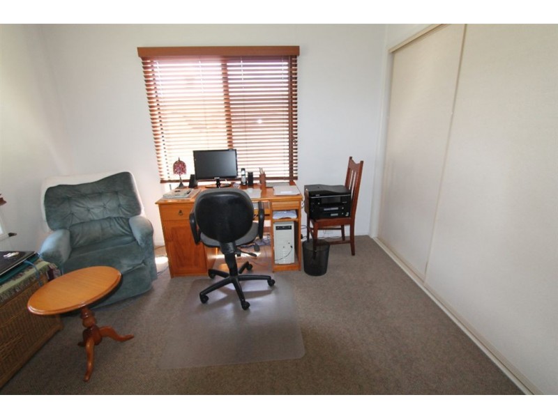 50 Hoey Street, Ayr QLD 4807