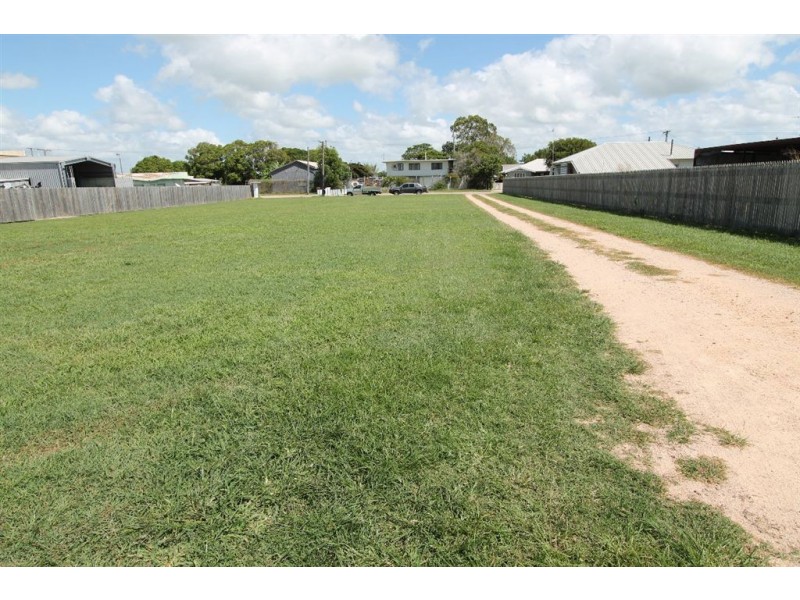 50 Hoey Street, Ayr QLD 4807