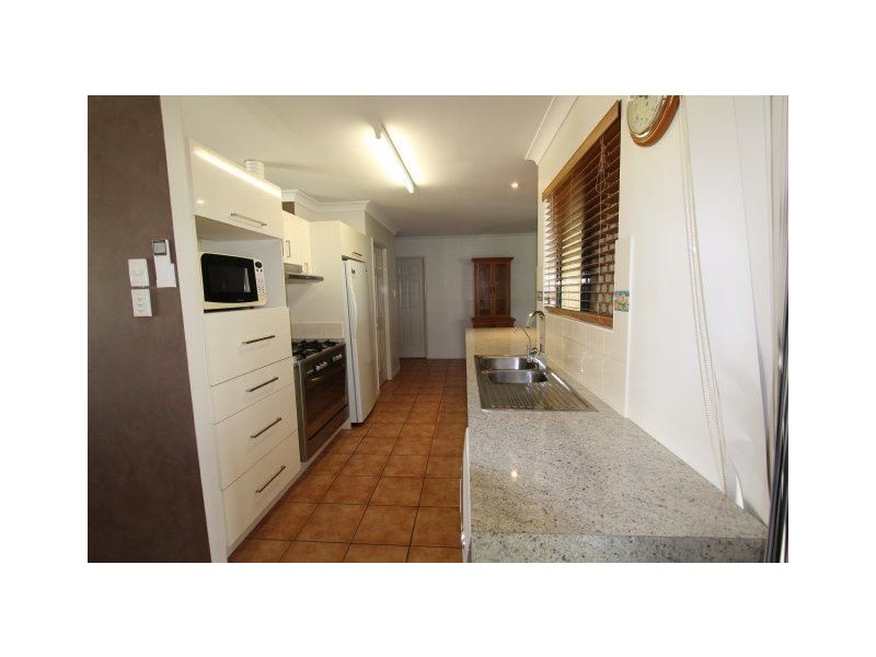 4 Harley Drive, Ayr QLD 4807