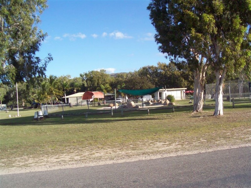 21 Molloy Cres, Nome QLD 4816