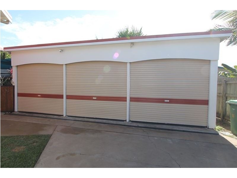 16 Moss Street, Ayr QLD 4807