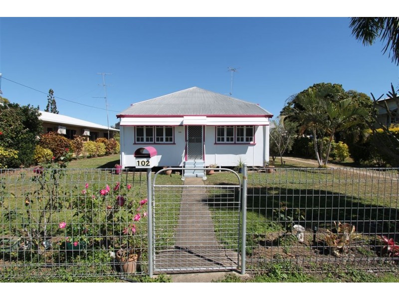 102 Tenth Avenue, Home Hill QLD 4806