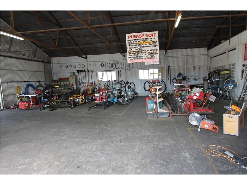 102 Wickham Street, Ayr QLD 4807