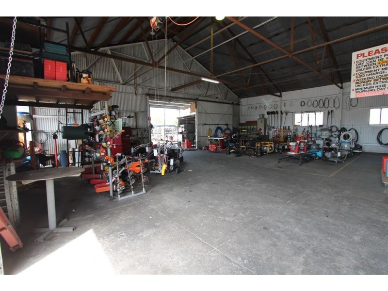 102 Wickham Street, Ayr QLD 4807