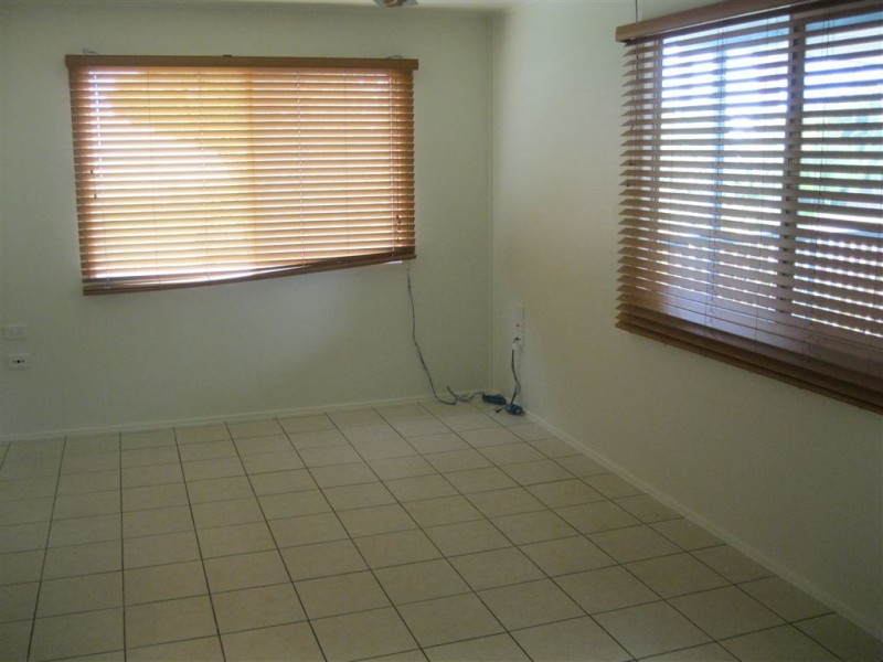 64 Fourteenth Street, Home Hill QLD 4806