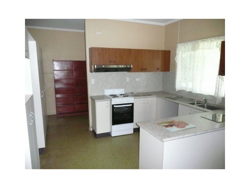17 Lawson Street, Ayr QLD 4807