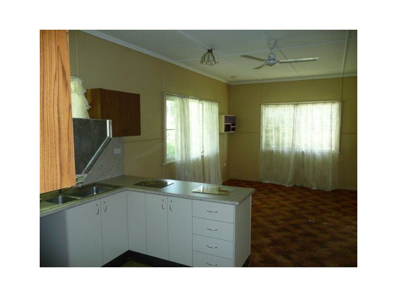 17 Lawson Street, Ayr QLD 4807