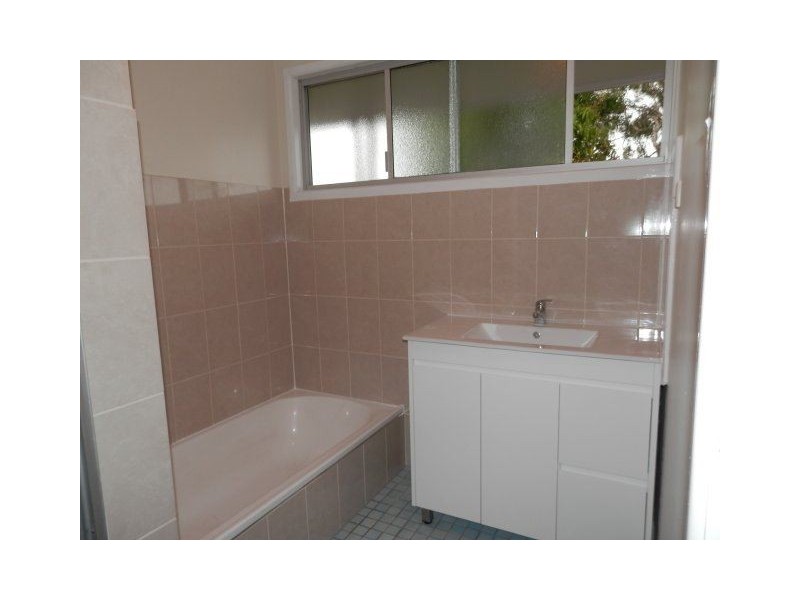 118 First Street, Home Hill QLD 4806