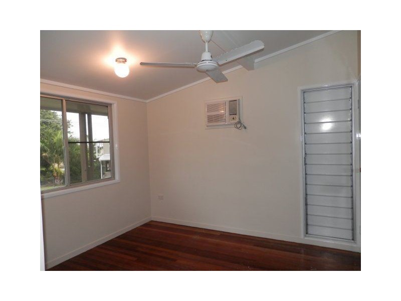 118 First Street, Home Hill QLD 4806